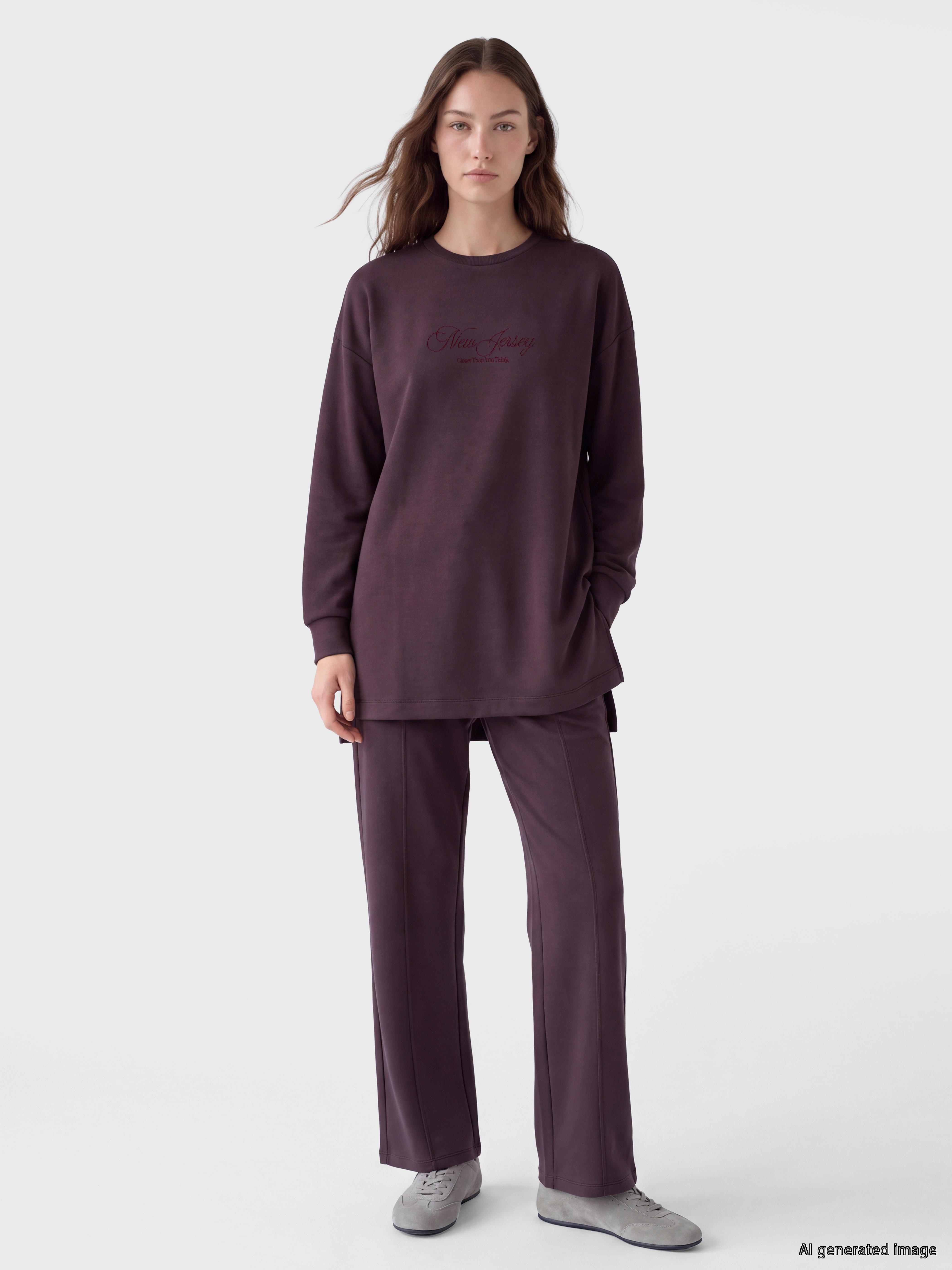 LCW Modest Nakışlı Soft Touch Kadın Sweatshirt Tunik görsel 2