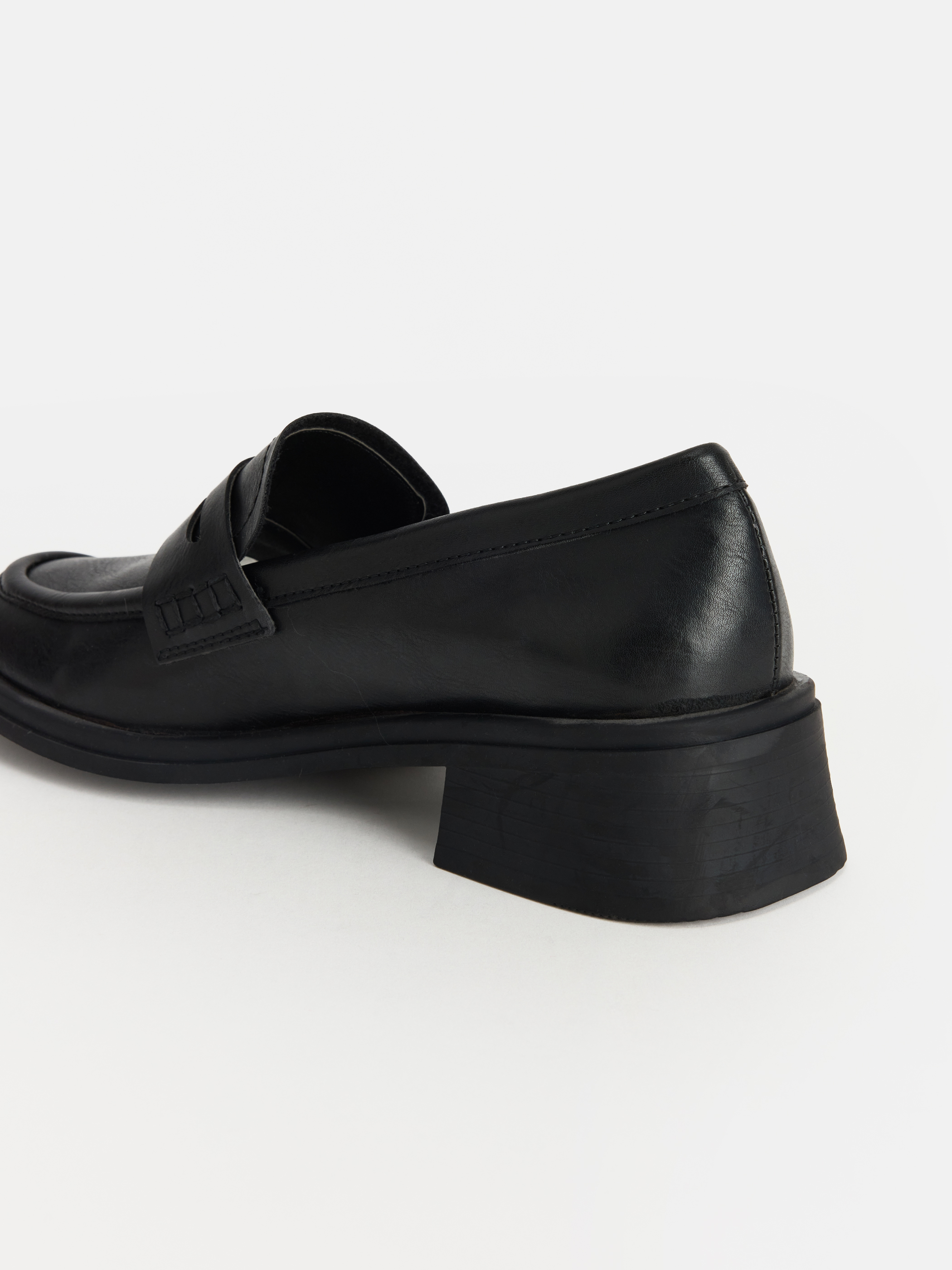 LCW STEPS Deri Görünümlü Kadın Loafer görsel 3