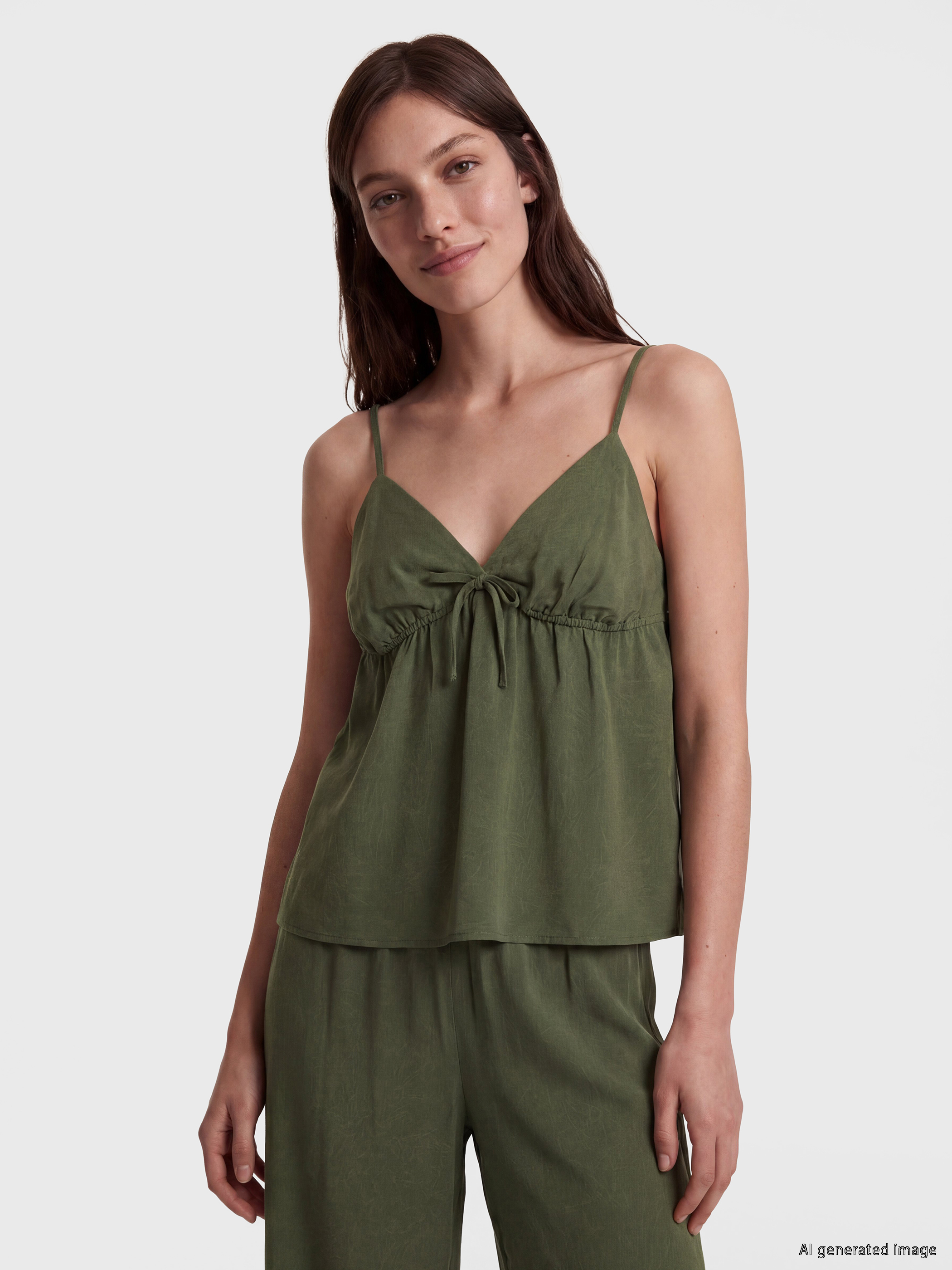 LCW DREAM V Yaka Fiyonk Detaylı Kadın Pijama Takımı görsel 2