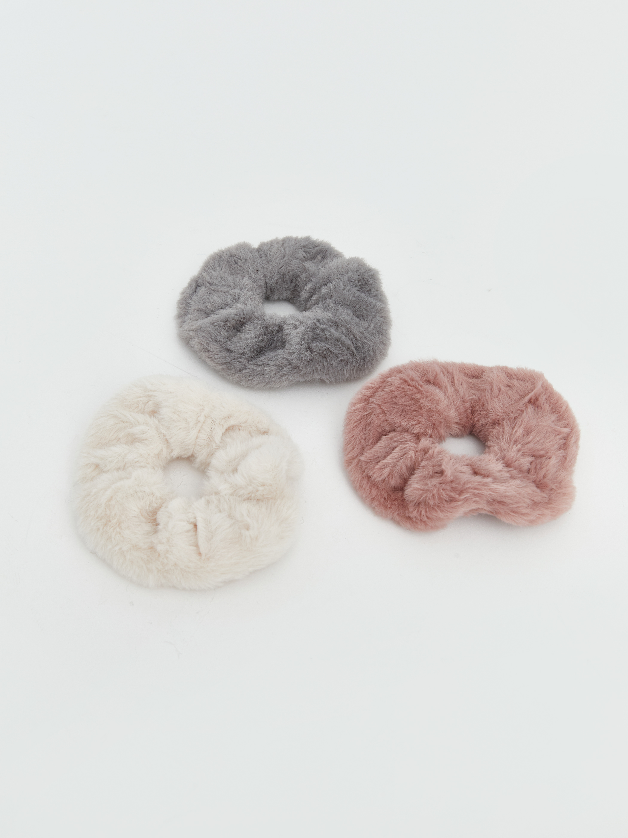 LCW JOY 3'lü Peluş Saç Tokası görsel 3