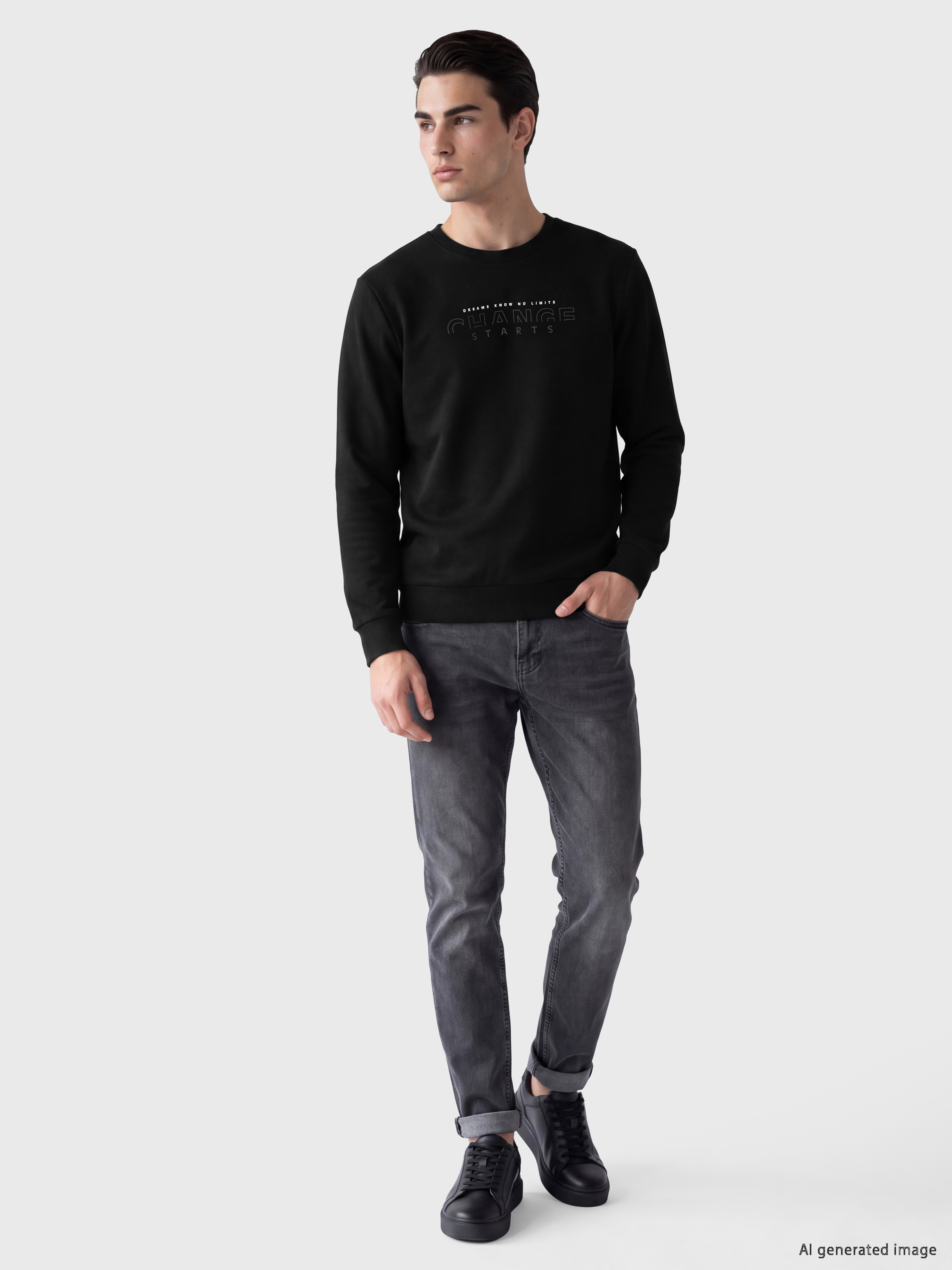 LCWAIKIKI Classic Bisiklet Yaka Baskılı Erkek Sweatshirt görsel 2