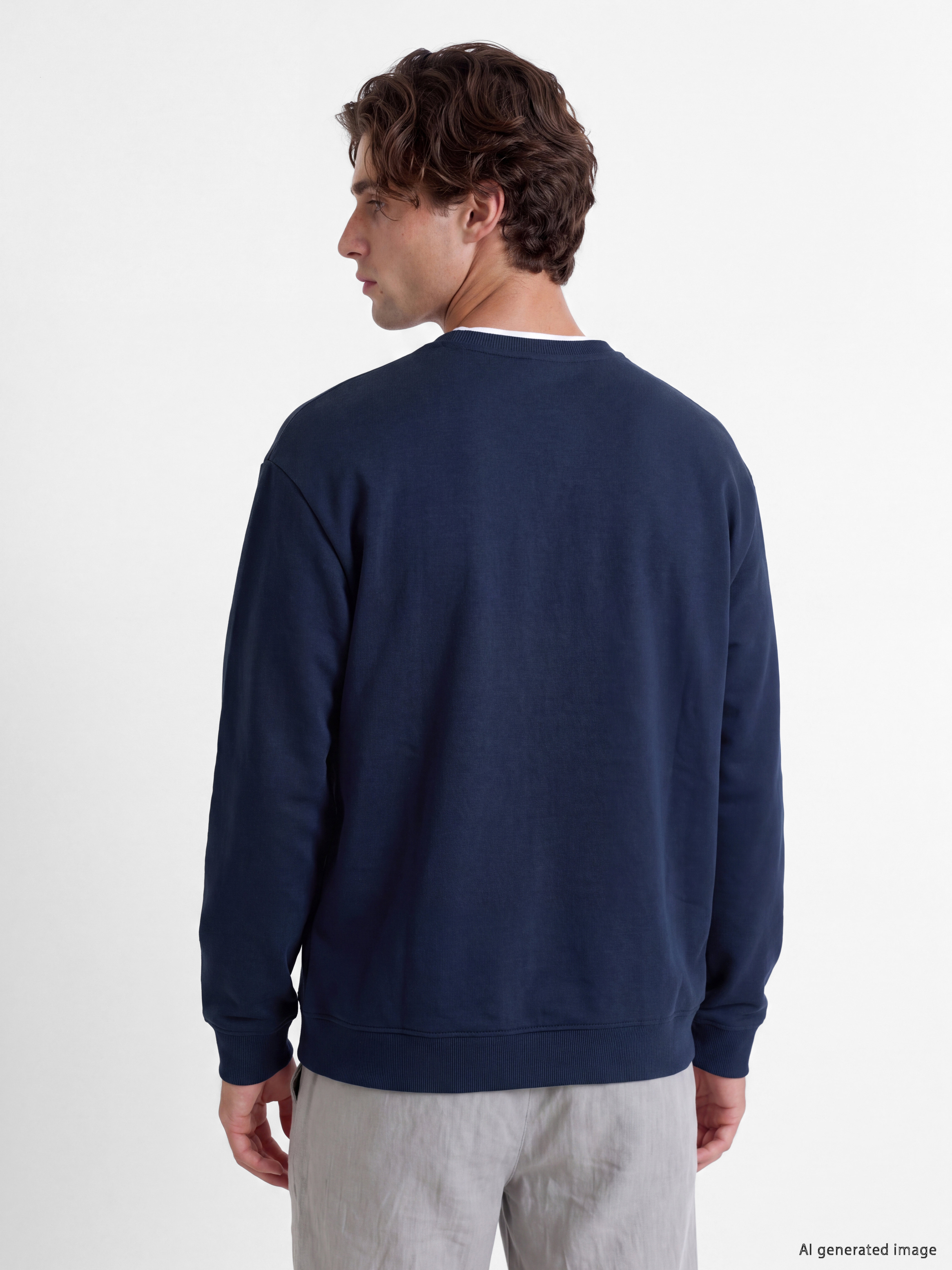 LCW Vision Bisiklet Yaka Erkek Kalın Sweatshirt görsel 4