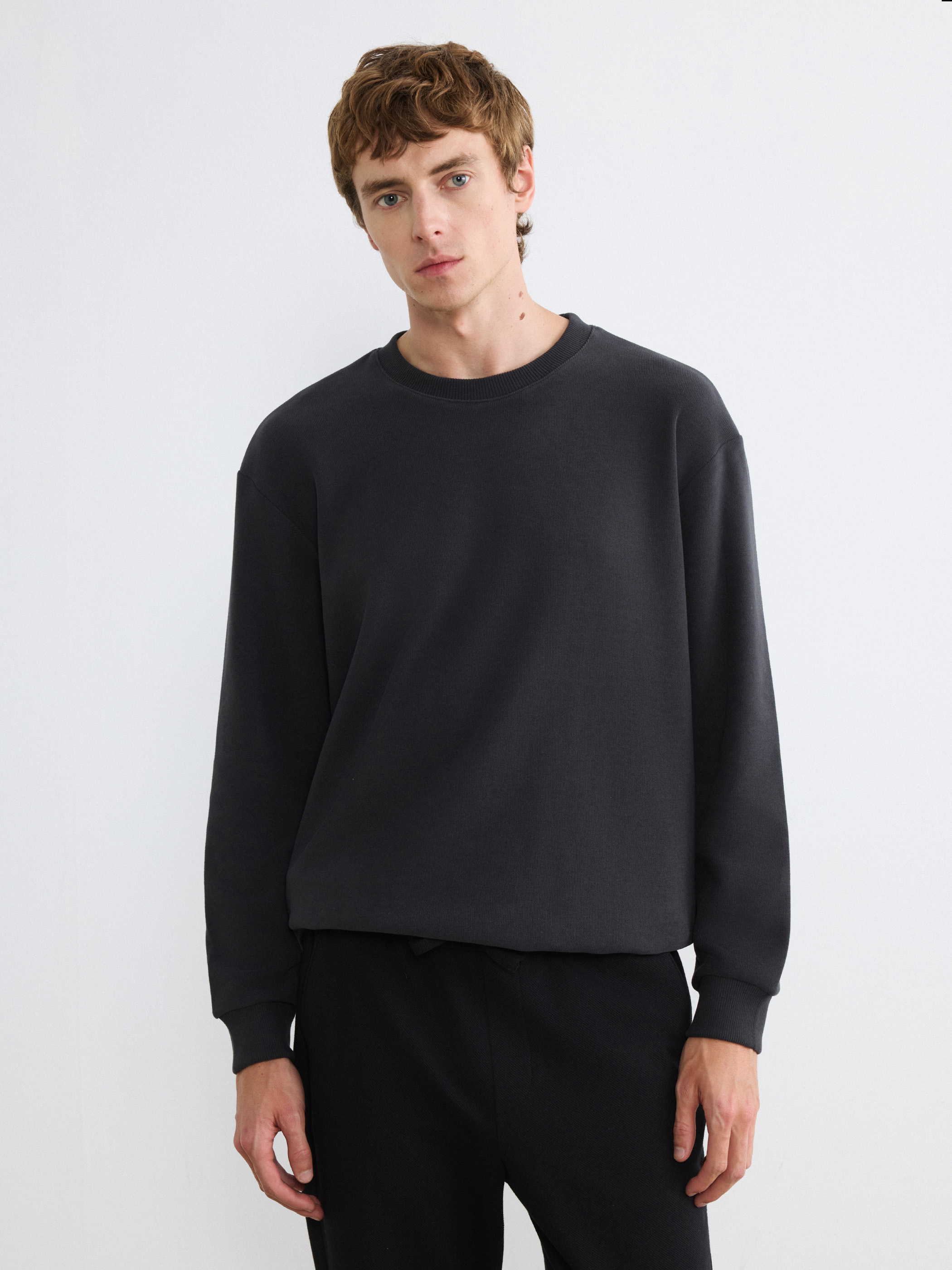 LCW Vision Regular Fit Bisiklet Yaka Erkek Sweatshirt