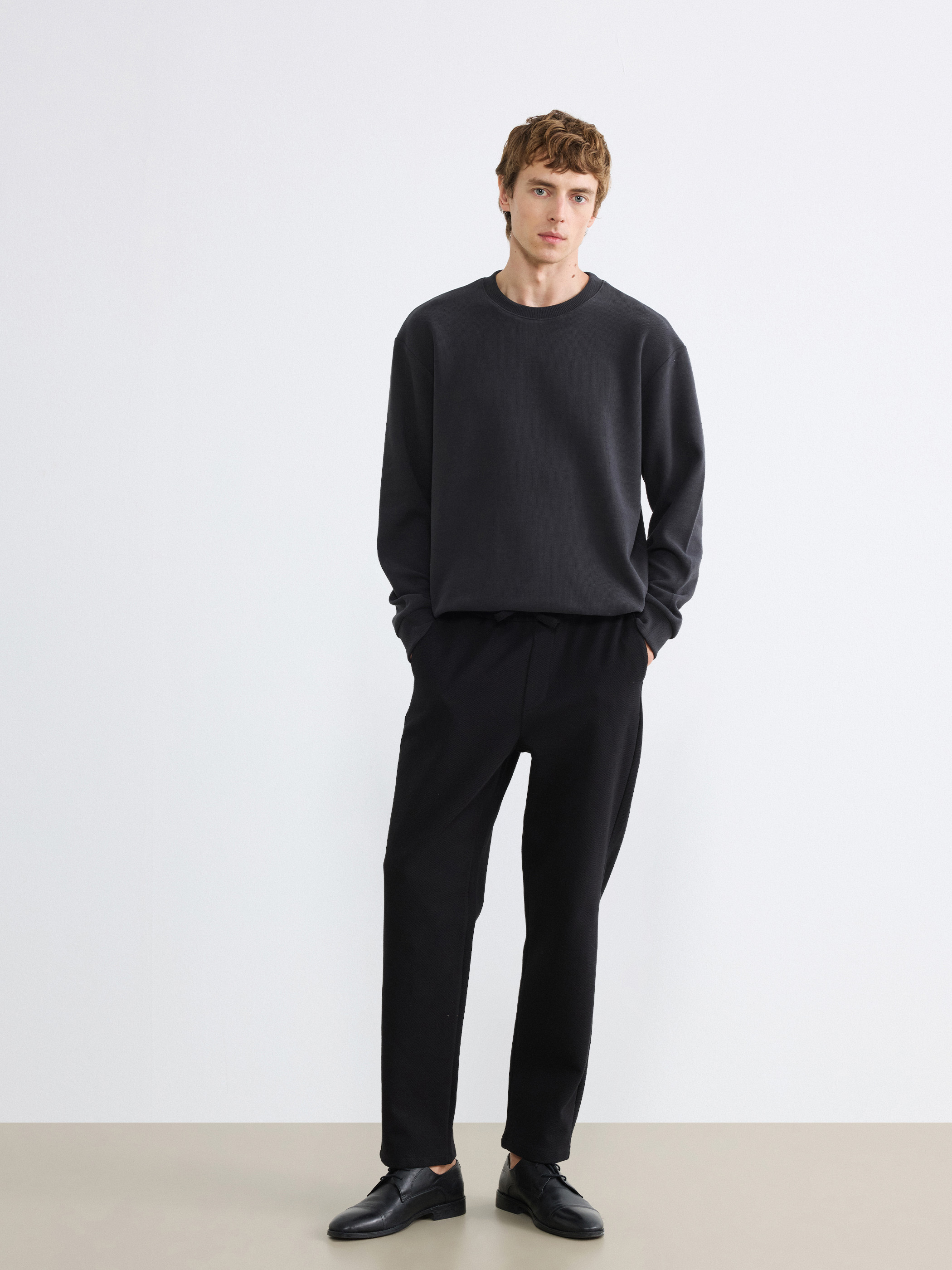LCW Vision Regular Fit Bisiklet Yaka Erkek Sweatshirt görsel 2