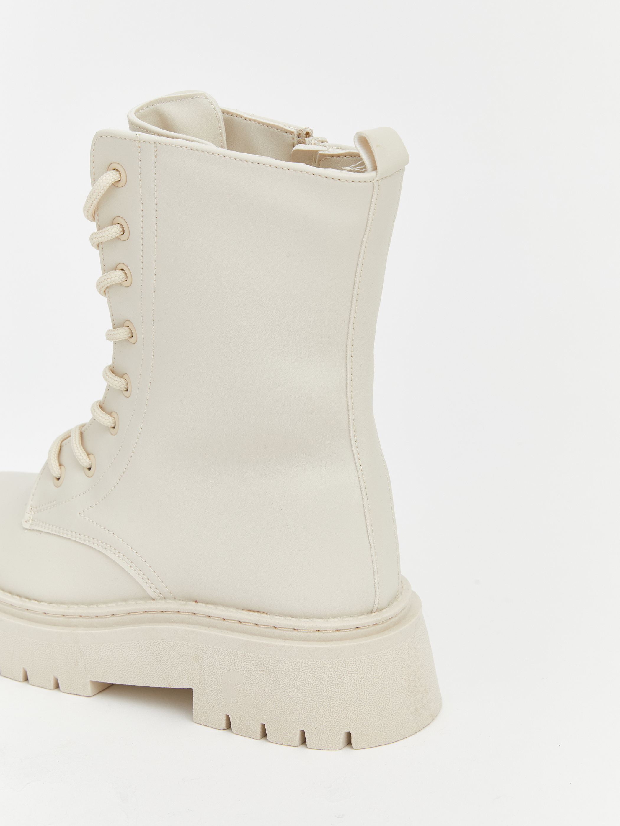 LCW STEPS Bağcıklı Kalın Tabanlı Kadın Postal Bot görsel 5
