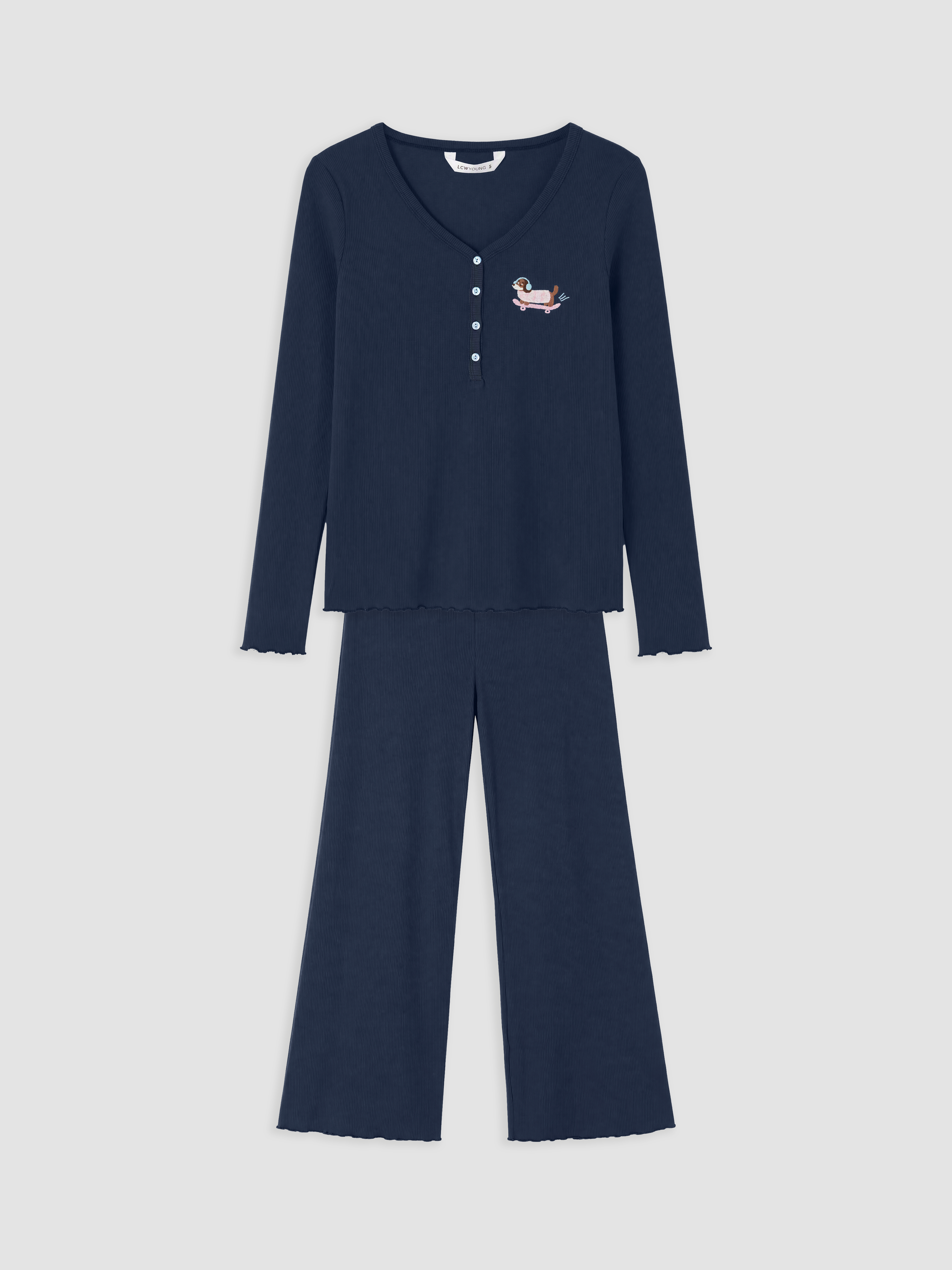 LCW Young V Yaka Nakışlı Kadın Pijama Takım görsel 5