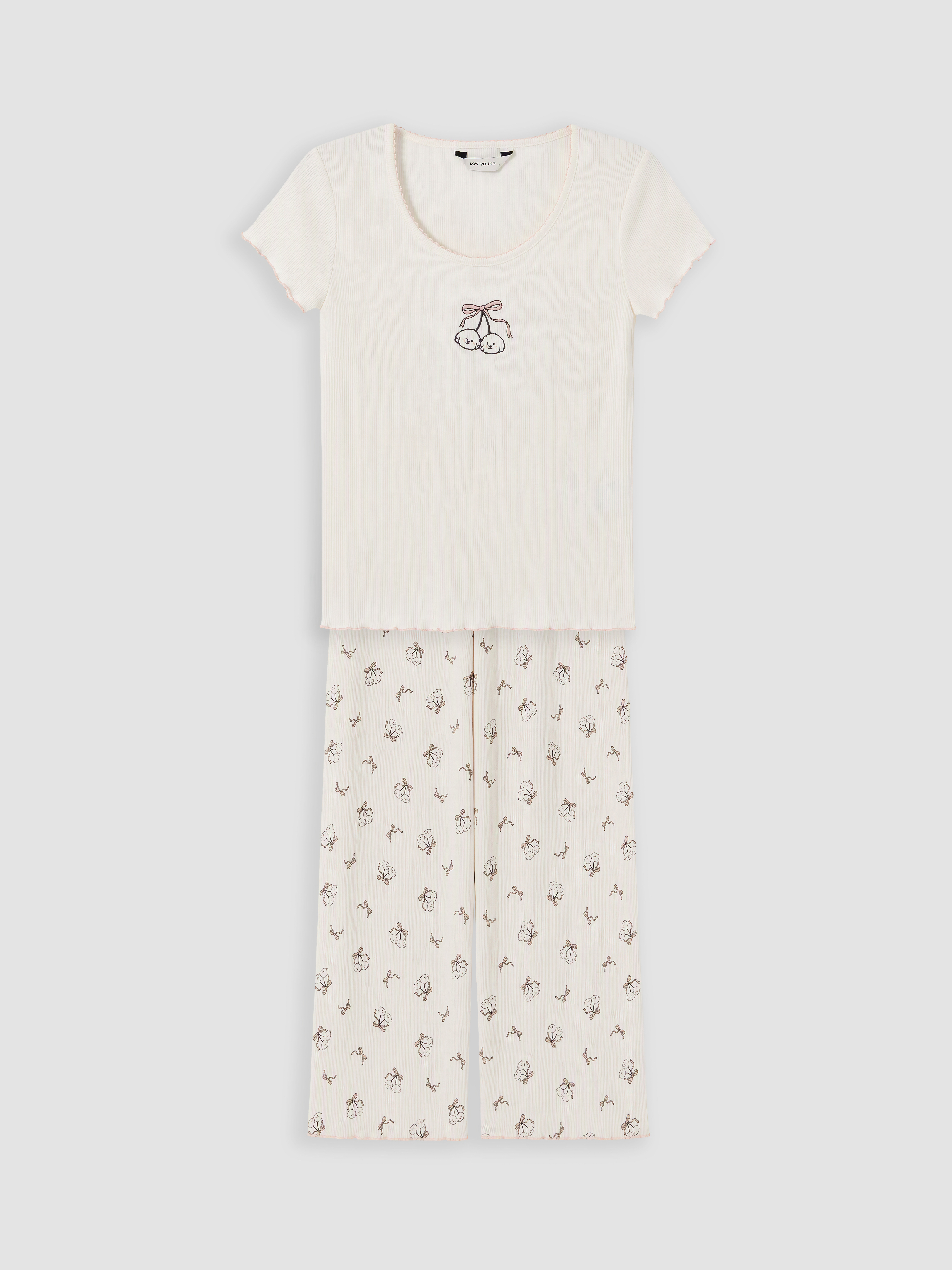 LCW Young U Yaka Nakışlı Pijama Takım görsel 5