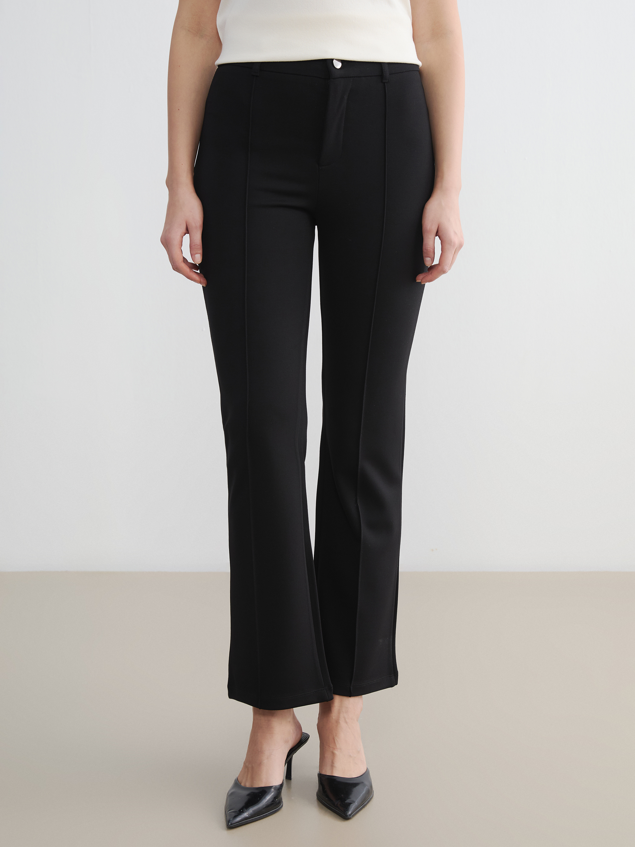 LCWAIKIKI Classic Dar Fit İspanyol Paça Kadın Pantolon görsel 2