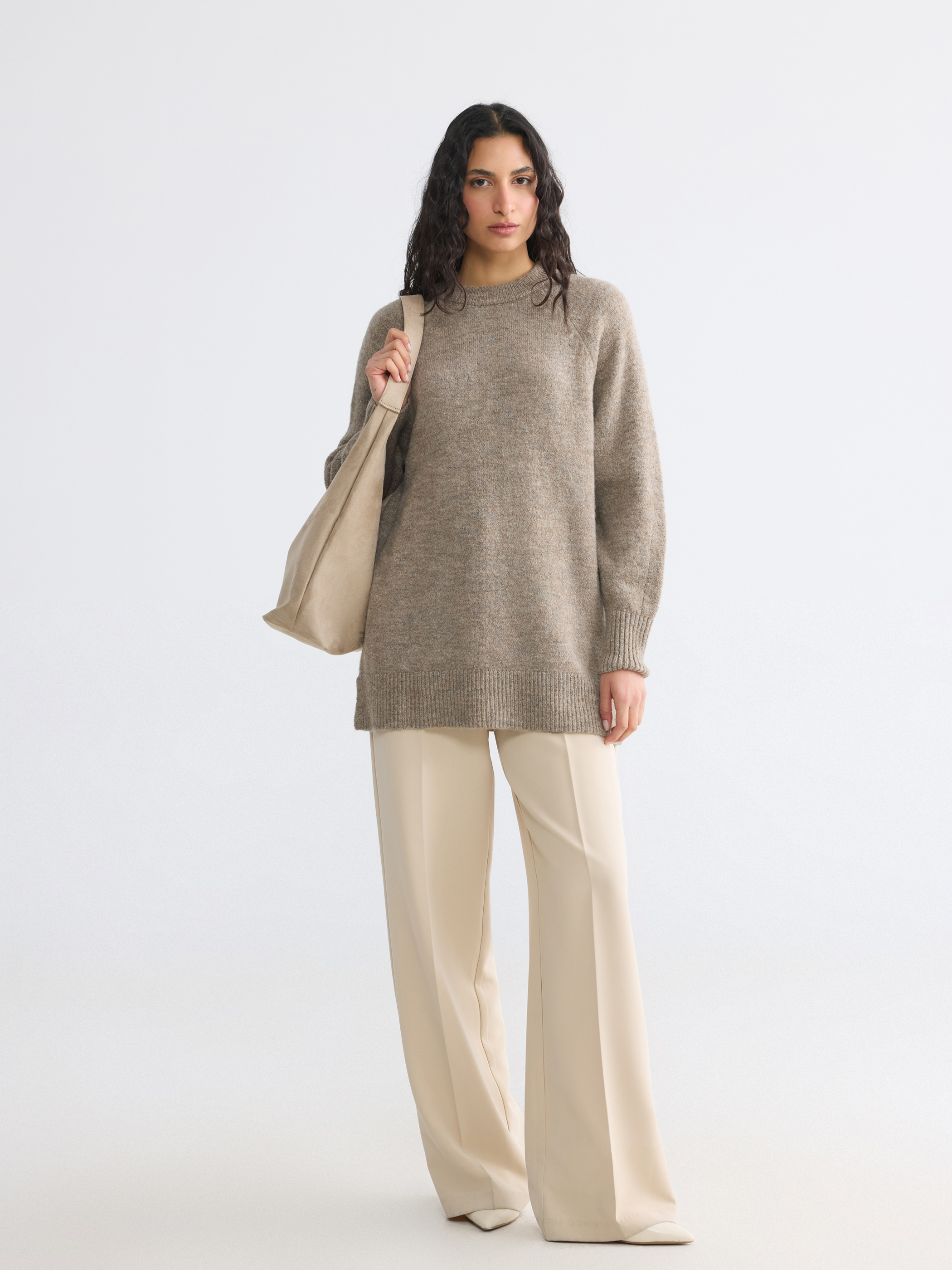 LCW Modest Bisiklet Yaka Oversize Kadın Triko Tunik görsel 2