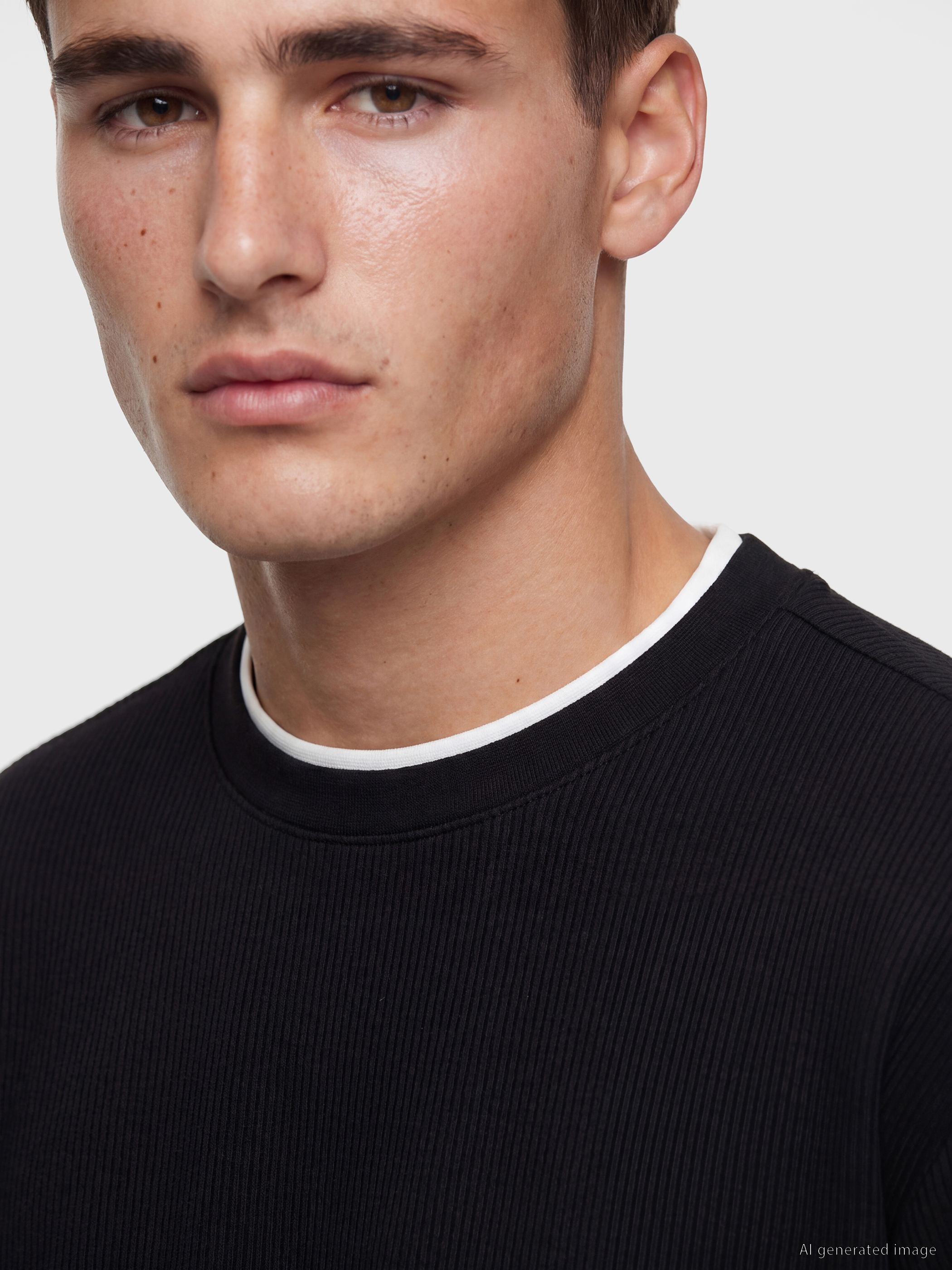 LCW Vision Bisiklet Yaka Fitilli Erkek Sweatshirt görsel 3