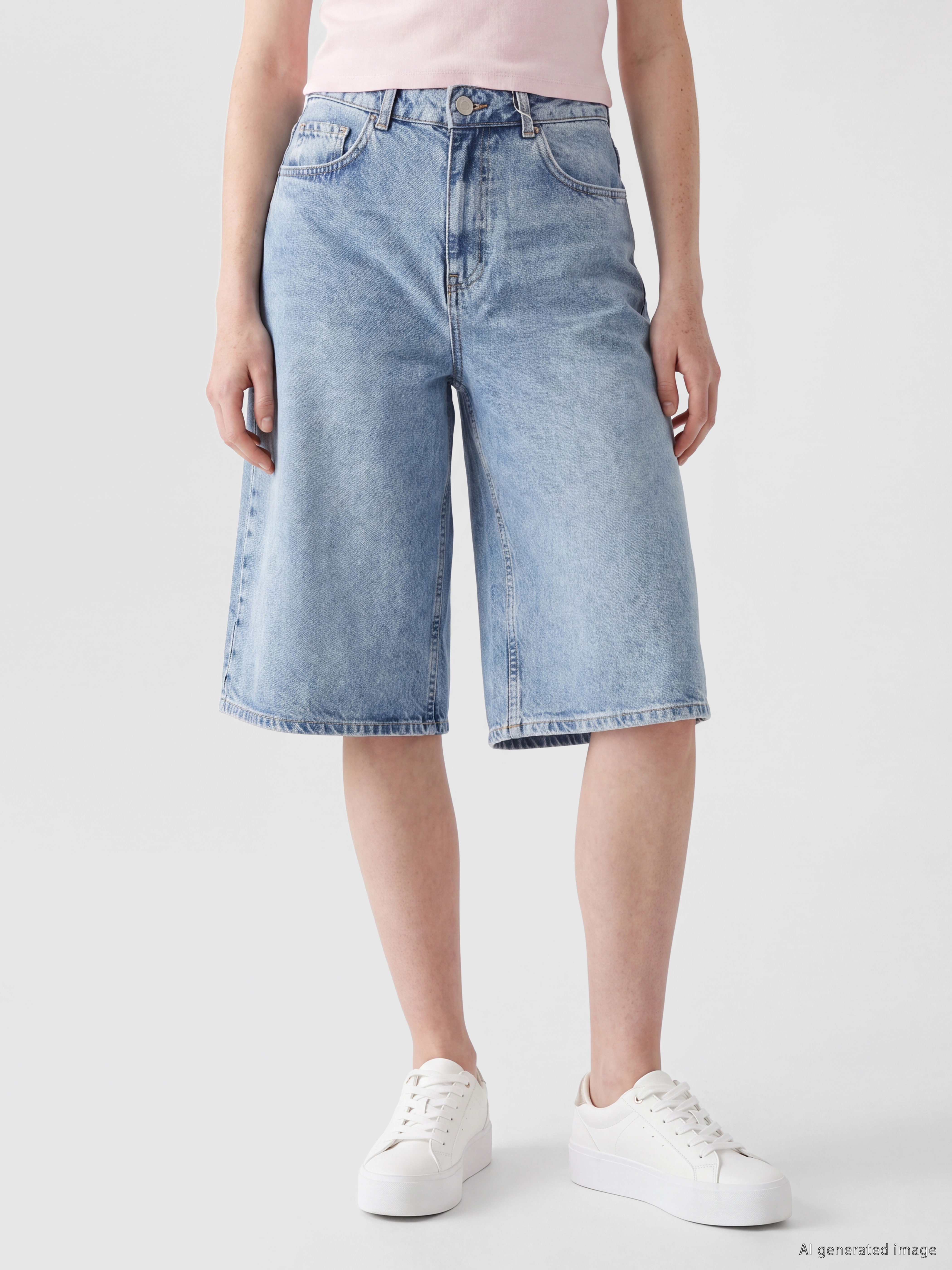XSIDE Bermuda Fit Kadın Jean Şortolon görsel 2